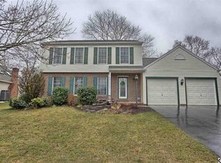 15 White Oak Blvd, Mechanicsburg, PA