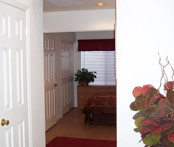 11018 W Poinsettia Dr — Photo 14
