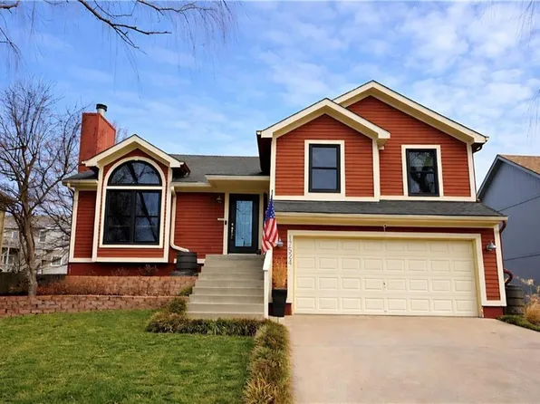 17524 W 111th Ter, Olathe, KS 66061