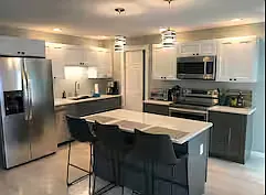 339 S Geneva St — Photo 14