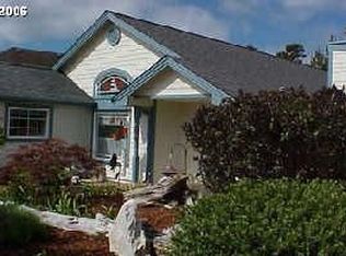 34 Spyglass Ln, Florence, OR 97439