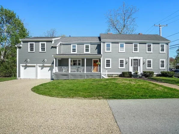 17 Main St, Essex, MA 01929
