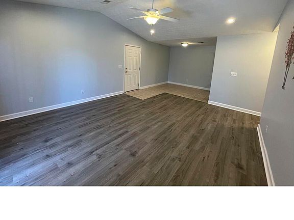 4th image of 12400 Brothers Ave APT 108