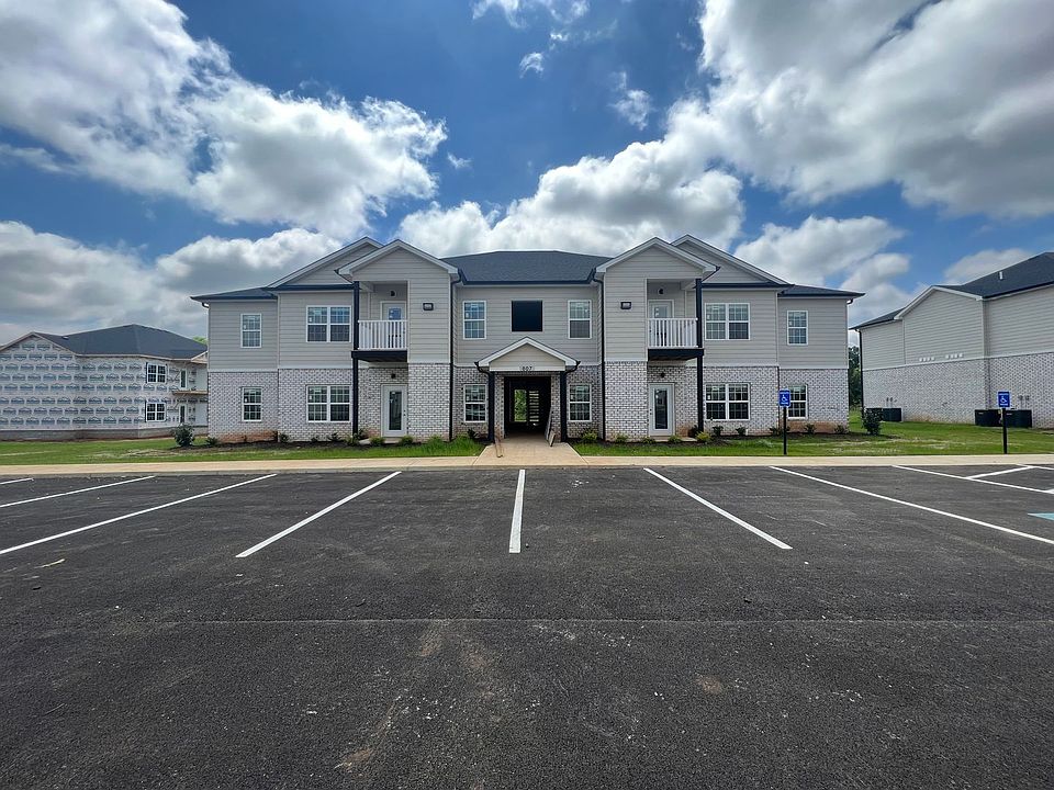 1st image of 356 Hillview Mills Blvd #260