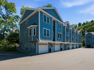 32 Charter St UNIT 1, Exeter, NH 03833