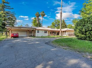19133 Smith Ln, Redding, CA 96002
