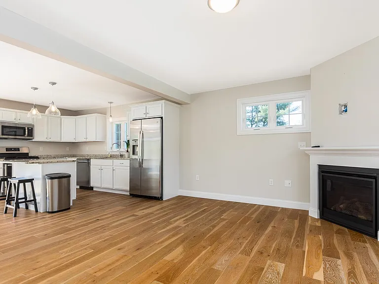 2 Cole Ln — Photo 15