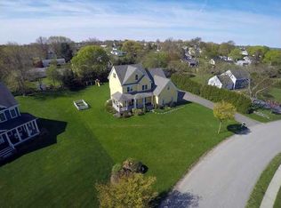 175 Gossets Turn Dr, Middletown, RI 02842