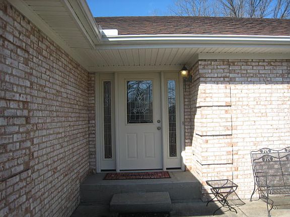 5th image of 141 Walnut Grove Dr