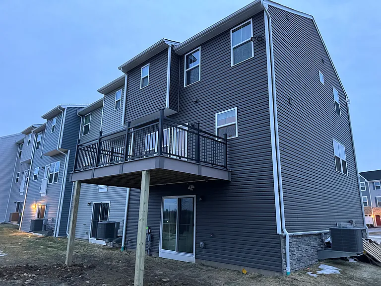 148 Crown St — Photo 27