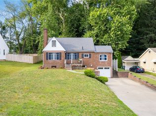 149 Everhard Rd SW, North Canton, OH 44709