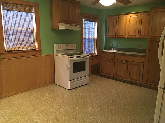 Eat in Kitchen