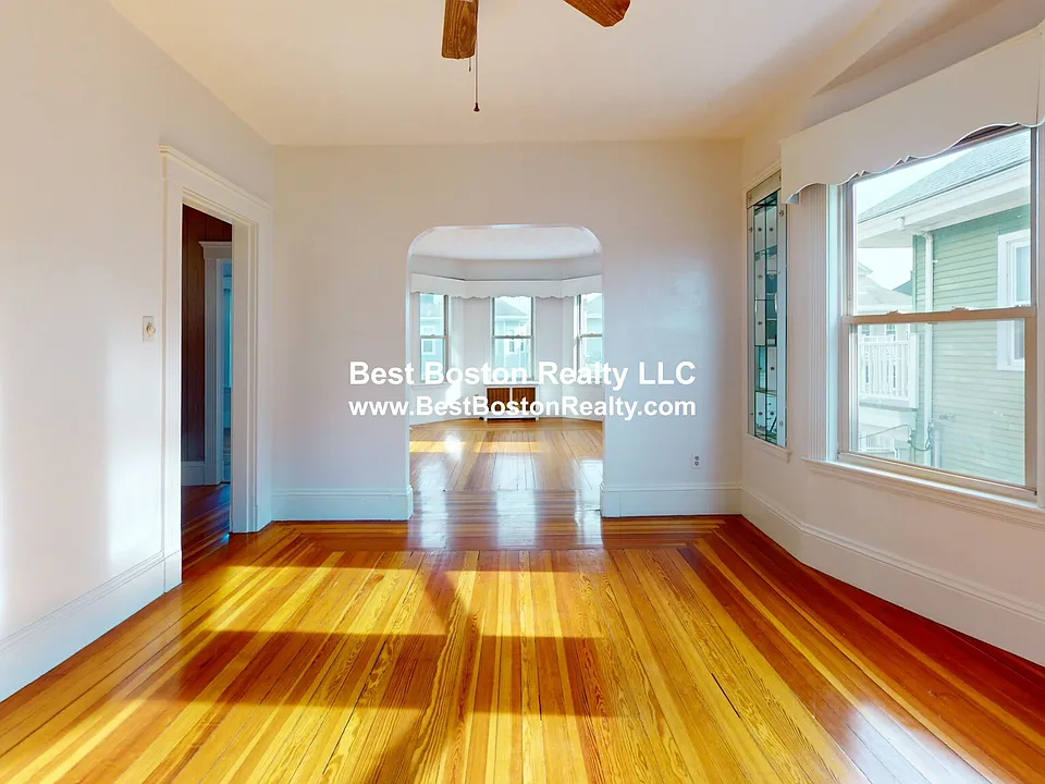 24 Mayberry Ave #3