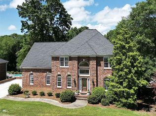351 Gringley Hill Rd, Fort Mill, SC 29708