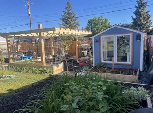 218 S 8th Ave NE, Sundre, AB T0M 1X0