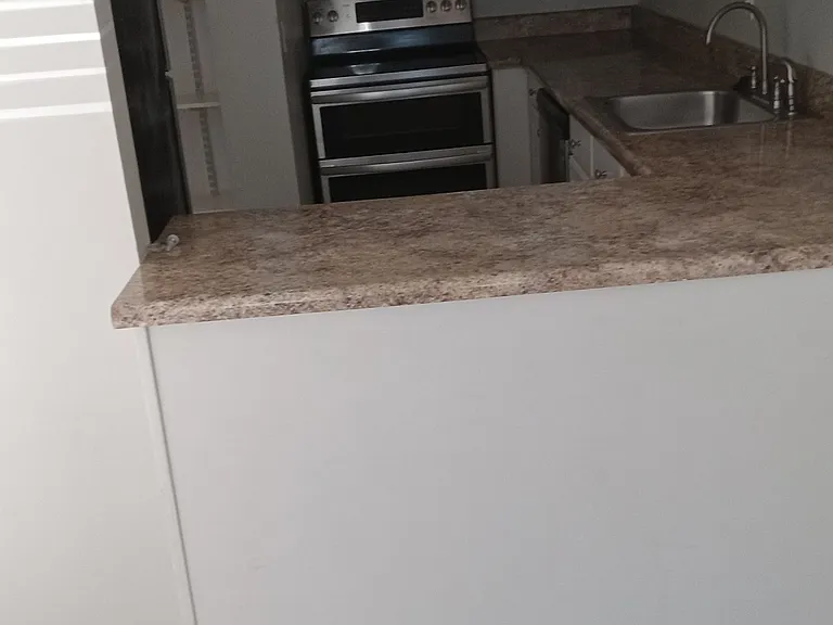 590 Northridge Crossing Dr — Photo 2