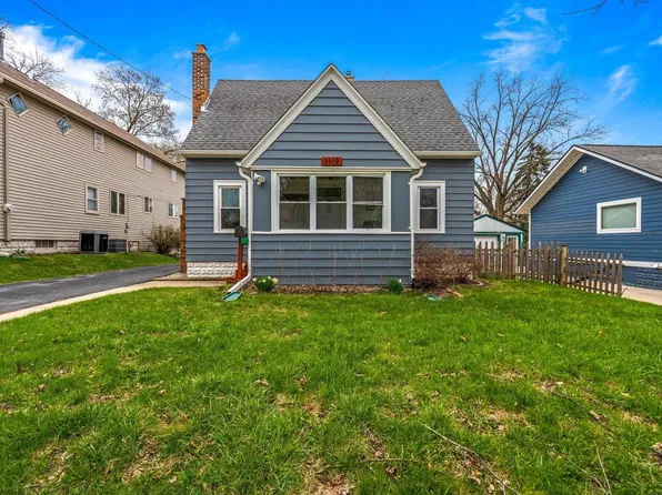 1119 Dopp STREET, Waukesha, WI 53188