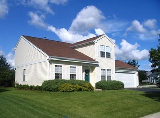 550 Timberwood Dr, Lake Zurich, IL 60047