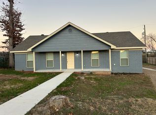 23 Walnut Valley Dr, Little Rock, AR 72211