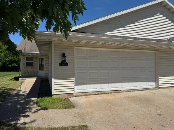 1708 E Main St, Little Chute, WI 54140