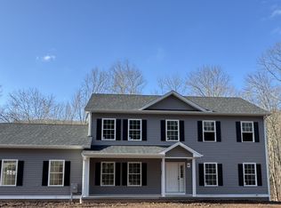 659 Mountain Rd, Cheshire, CT 06410