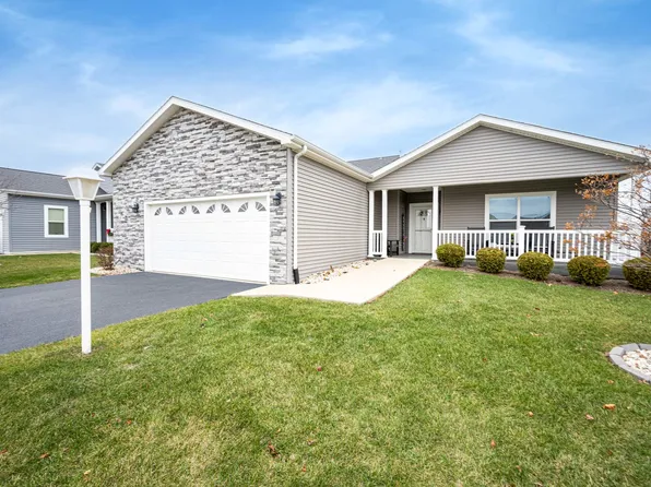 1540 Meadow View Ln, Grayslake, IL 60030