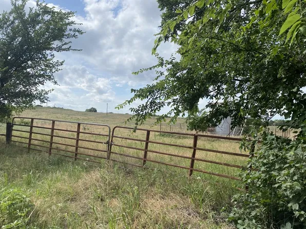 Cs 2720 Road Rural, Cement, OK 73017