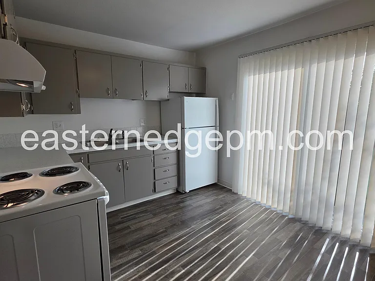 321 NW 8th Ave #309 — Photo 9