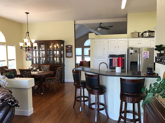 Dining Room & Kitchen