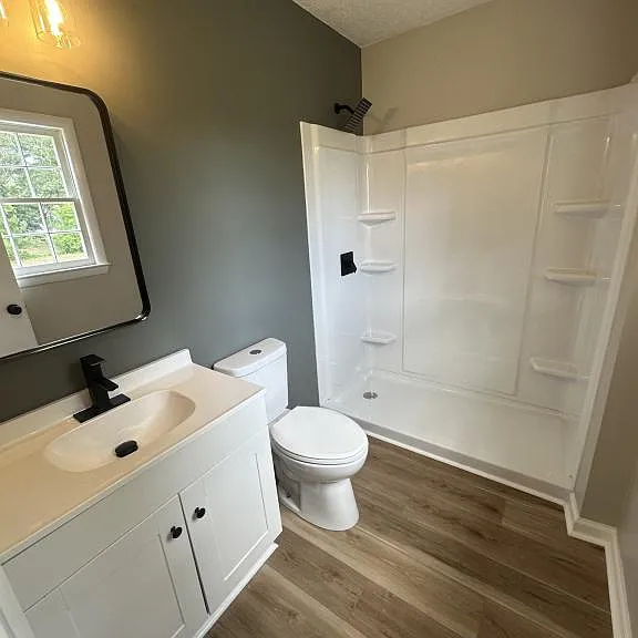 1571 Ireland Dr — Photo 7