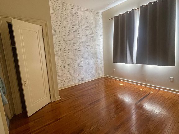 5th image of 1502 S Carrollton Ave APT 3