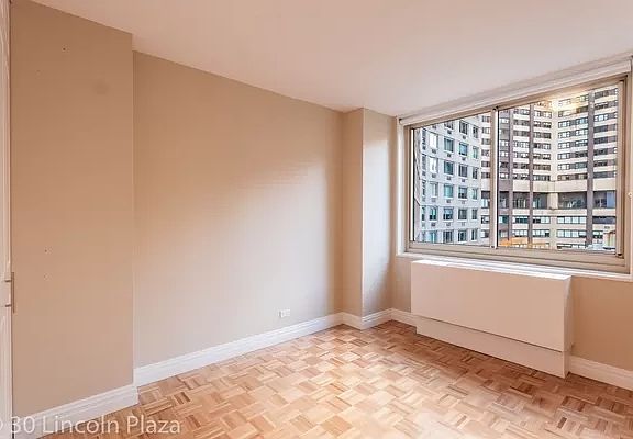 3rd image of 30 W 63rd St APT 6A