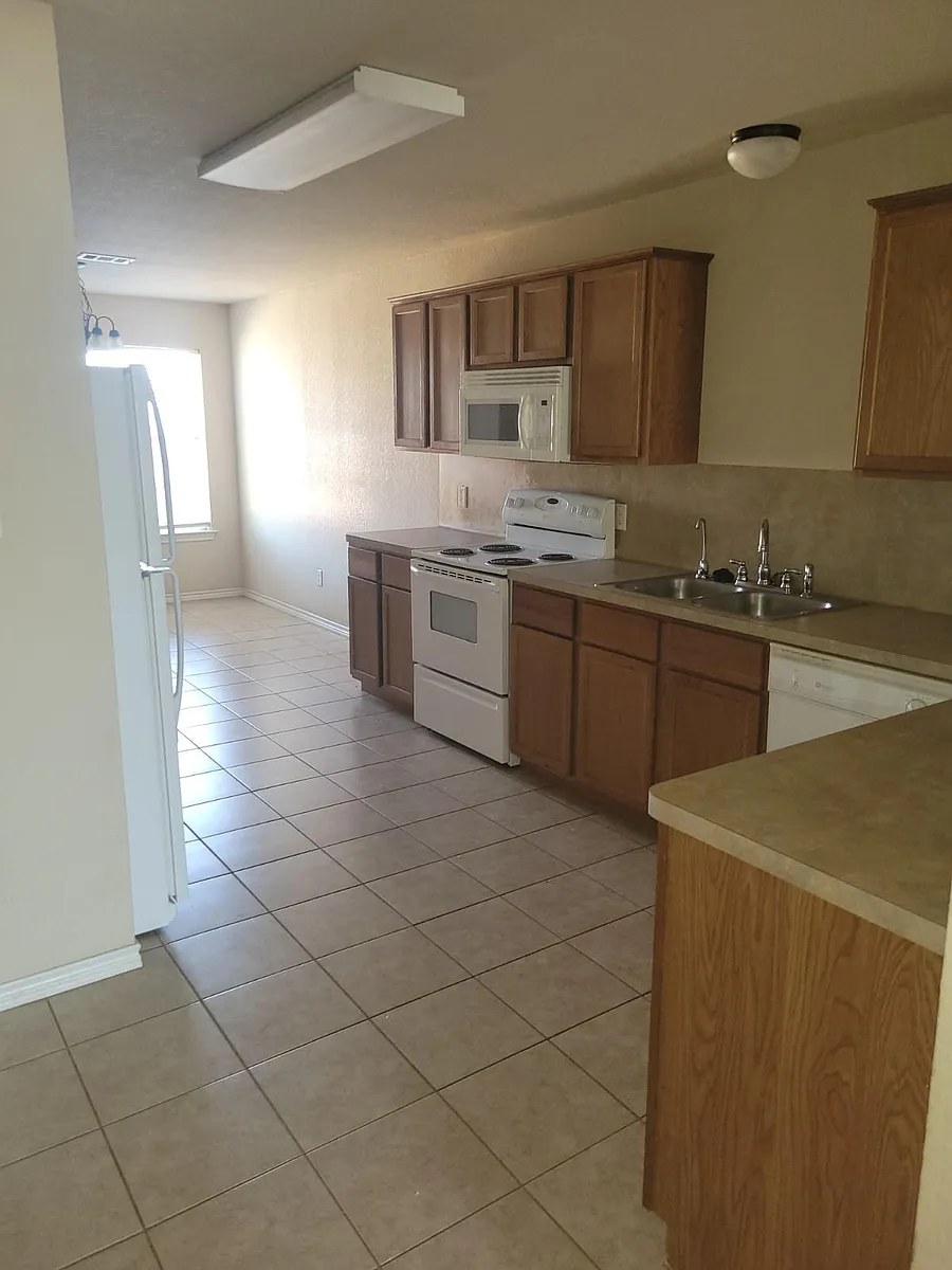 Building Photo - 3528 Paloma Ridge Dr