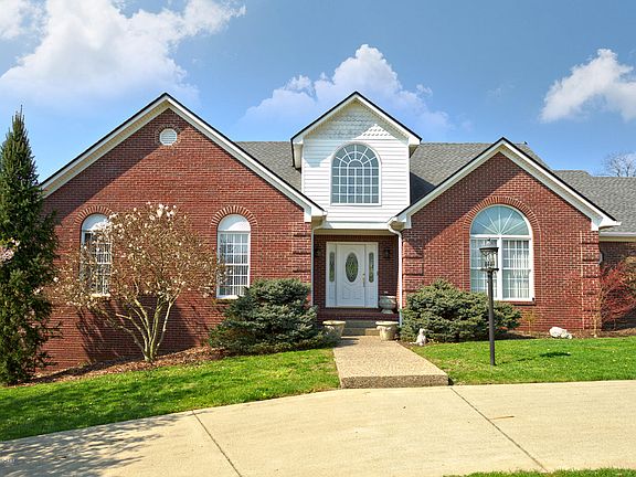 4th image of 716 Foxmoore Dr