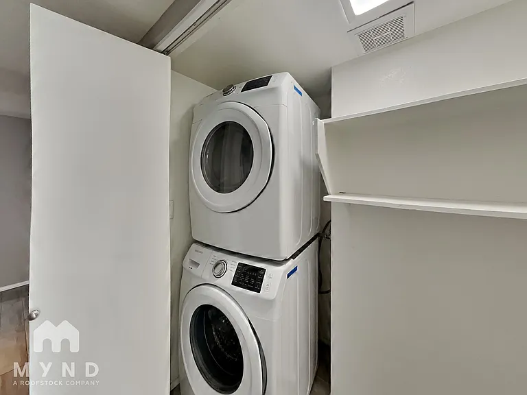 1014 W Malibu Dr — Photo 16