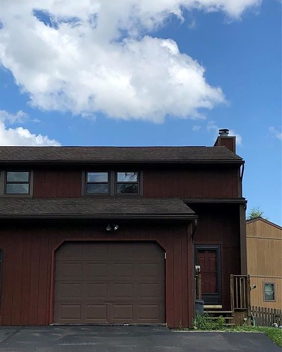 1st image of 914 White Birch Ln