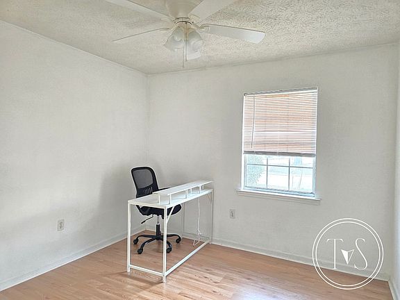 5th image of 613 Ryan Ln
