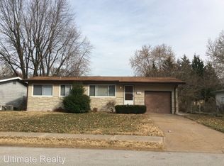 845 Hazelvalley Dr, Hazelwood, MO 63042