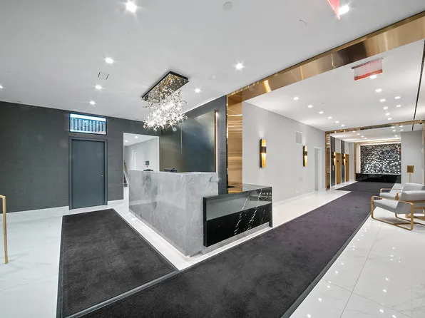 150 West 51st Street image 7 of 12