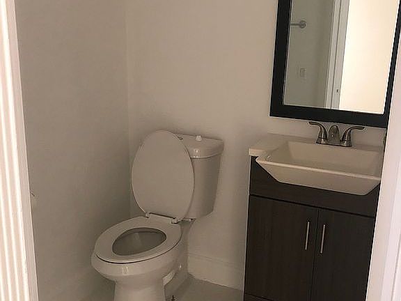 4th image of 15555 Miami Lakeway N APT 110-18