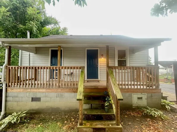 1217 N 18th St, Clarksburg, WV 26301