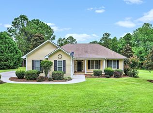 103 Bent Tree Dr, Sylvester, GA 31791