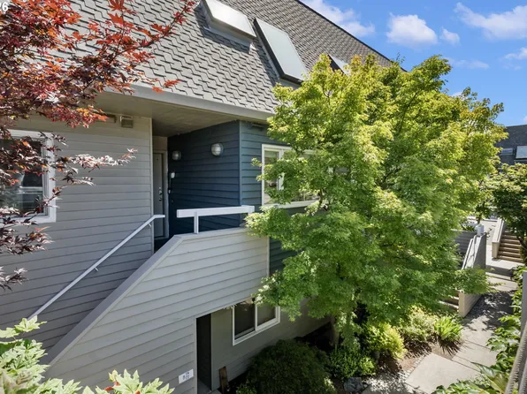 75 N Hayden Bay Dr, Portland, OR 97217