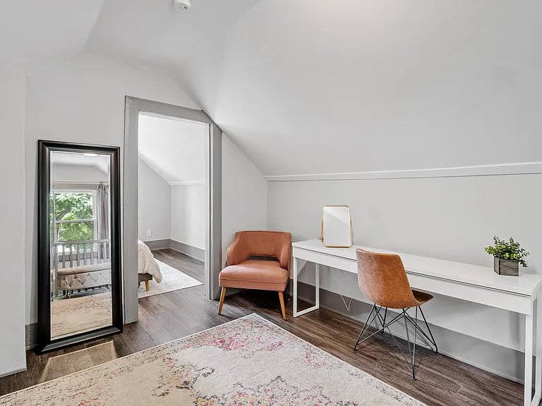 3615 Manhattan Ave — Photo 12