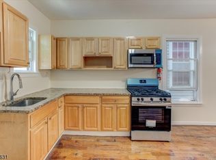 309 7th Ave W FLOOR 2, Newark, NJ 07107