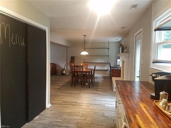 5th image of 1300 Crane Cres