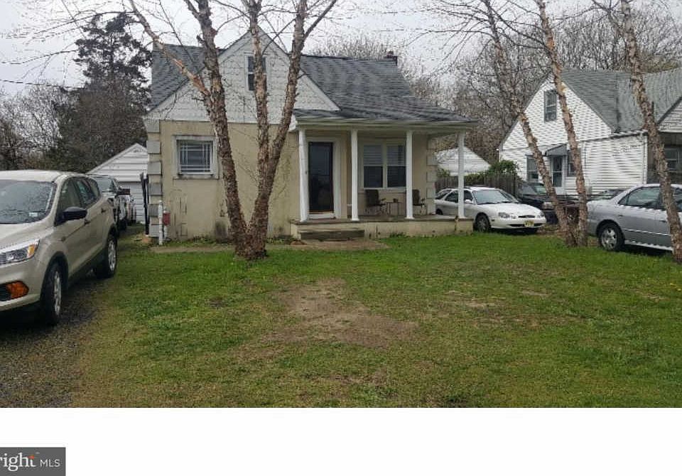 1st image of 920 S Delsea Dr