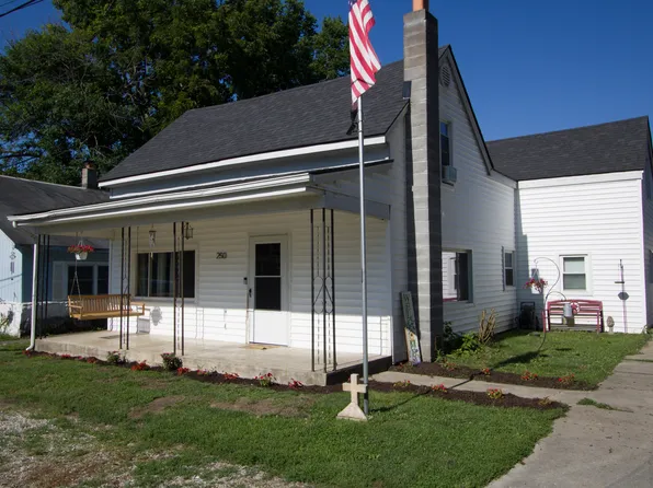 250 N Pine St, Morgantown, IN 46160