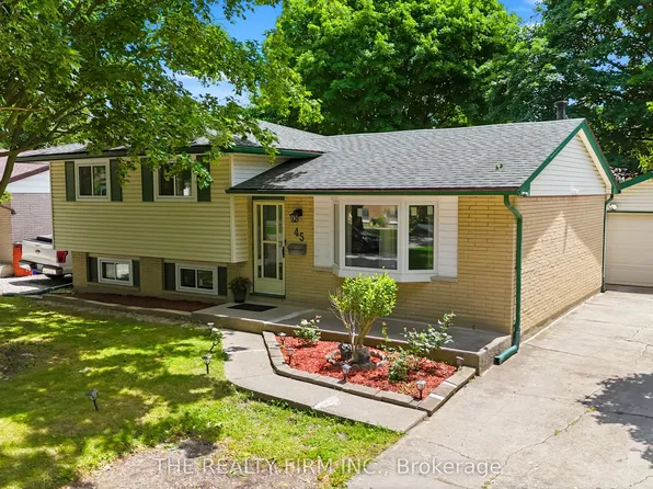 45 Amy Cres, London, ON N5Y 4A5