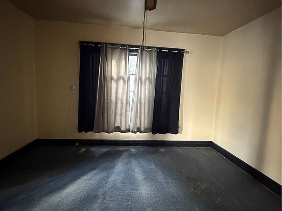 4th image of 66 W Parade Ave